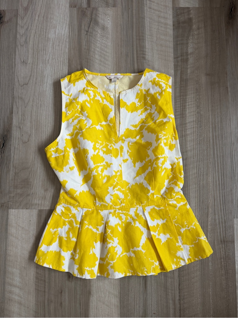 Vintage GAP Sleeveless Yellow & White Peplum Top